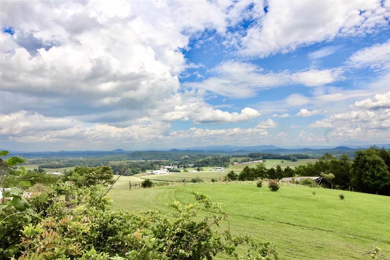 1185 Bunker Hill Road Mount Solon, VA 22843 - Photo 29 of 39 a view of a city with an ocean