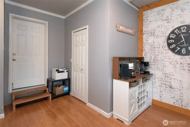 a view of utility room