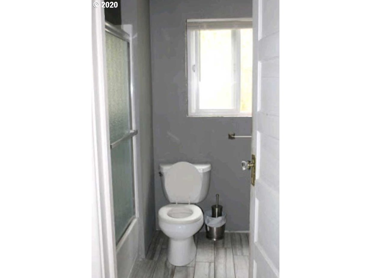 25334 Jaeg Road Junction City, OR 97448 - Photo 13 of 31 Gallery Image 13