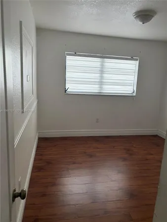 $3,500 | 4386 West 10th Avenue, Hialeah, FL 33012