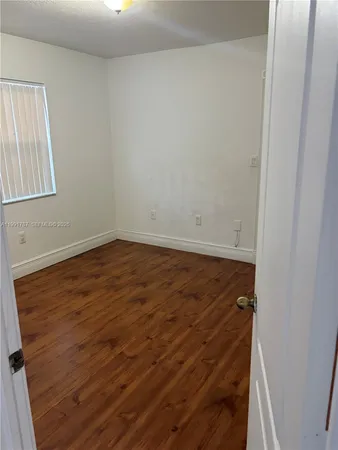 $3,500 | 4386 West 10th Avenue, Hialeah, FL 33012