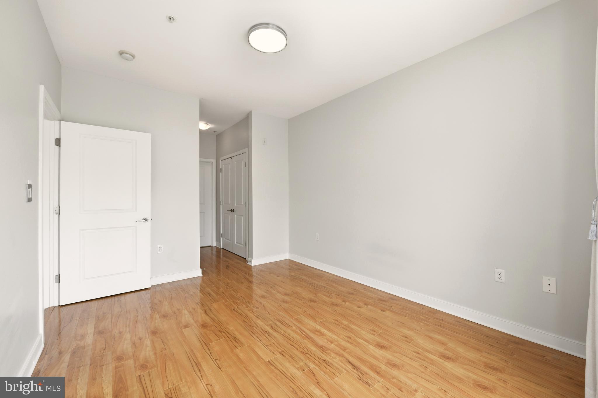 8005 13th Street, Unit 201 Silver Spring, MD 20910 - Photo 23 of 24