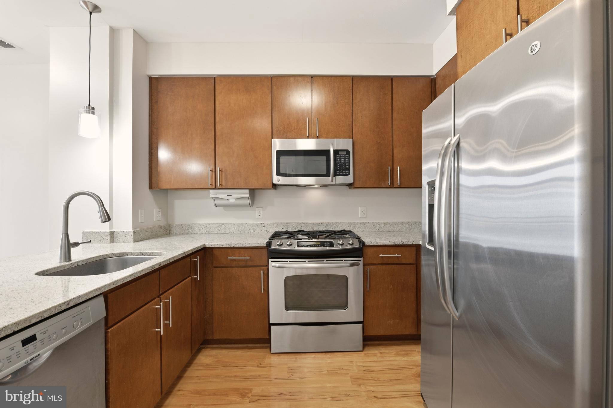 8005 13th Street, Unit 201 Silver Spring, MD 20910 - Photo 5 of 24