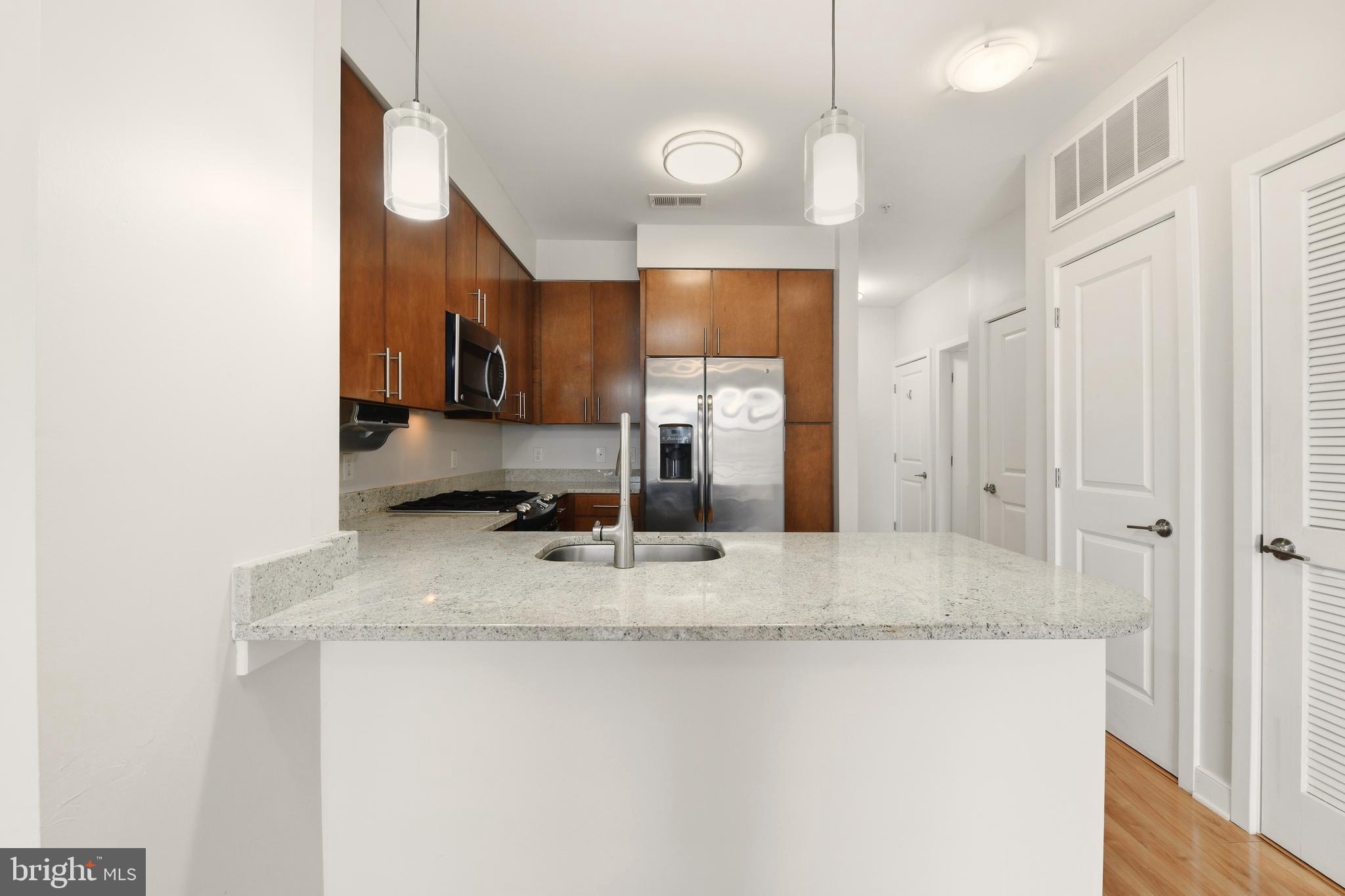 8005 13th Street, Unit 201 Silver Spring, MD 20910 - Photo 8 of 24