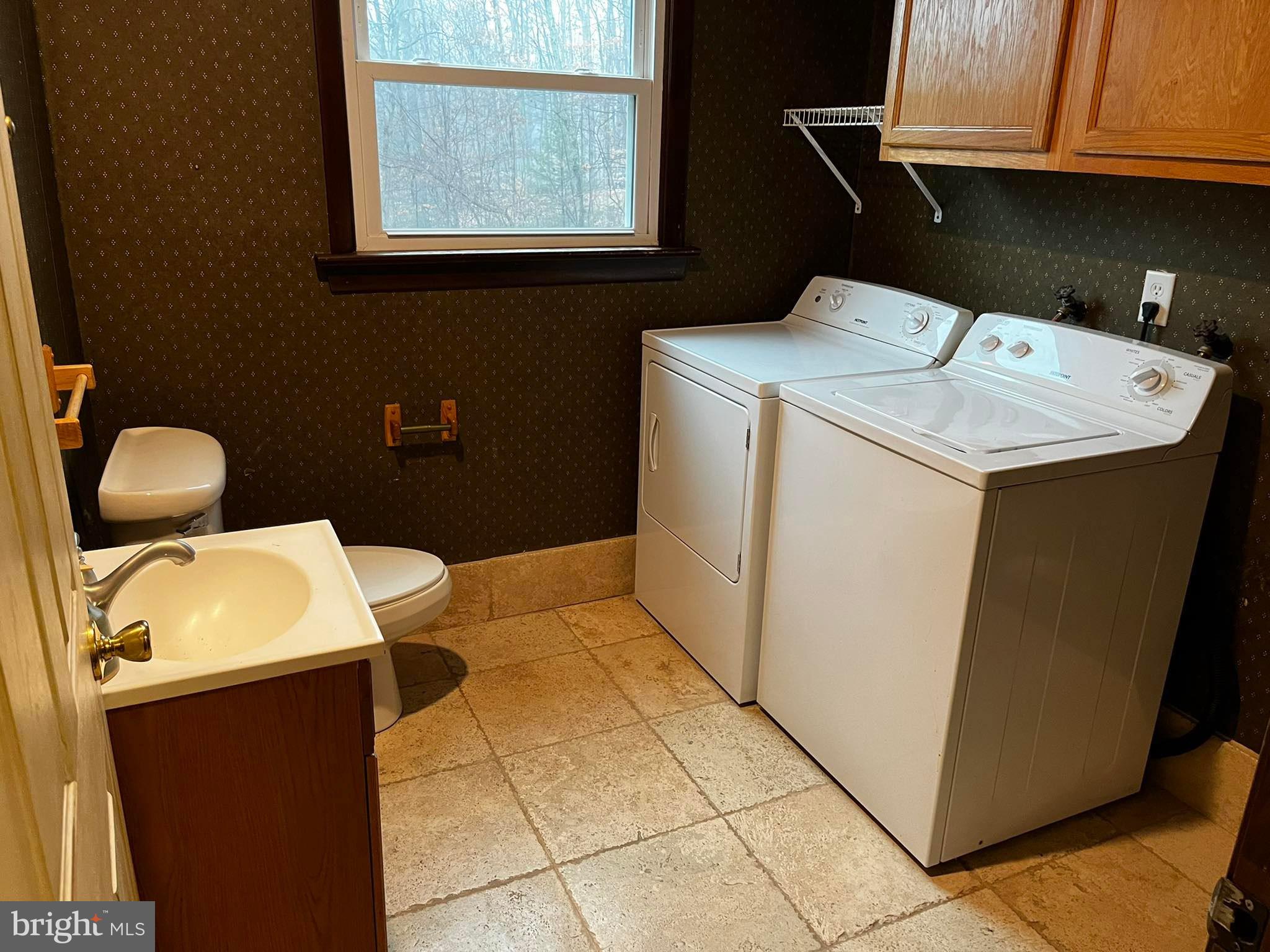 5800 Lewisberry Road Dover, PA 17315 - Photo 12 of 24 Gallery Image 12