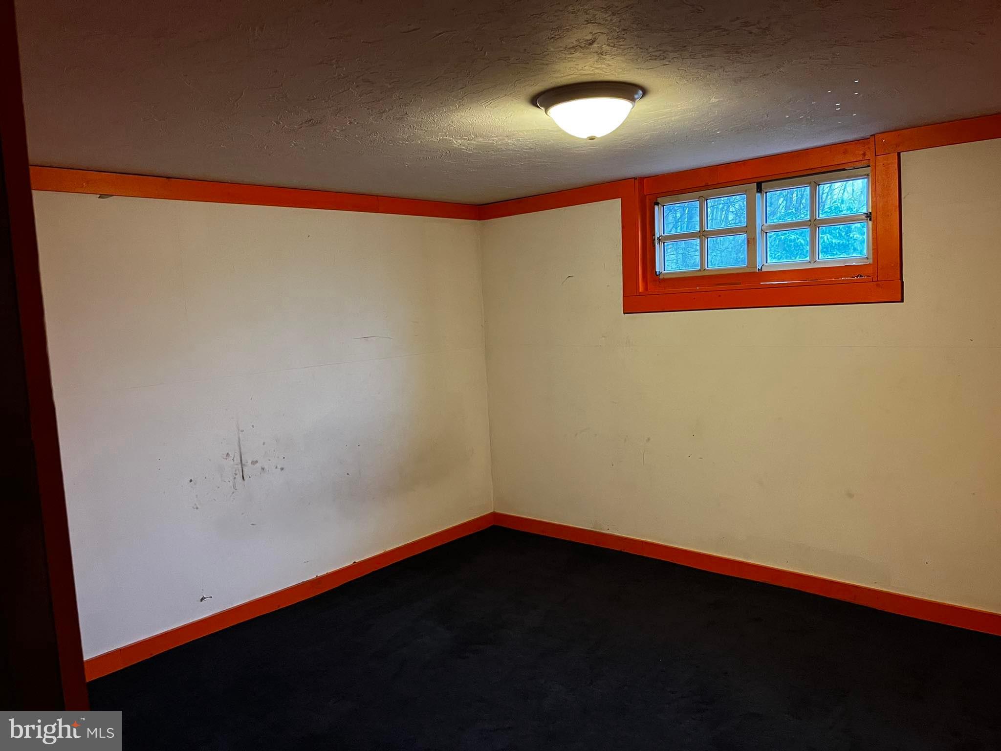 5800 Lewisberry Road Dover, PA 17315 - Photo 22 of 24 Gallery Image 22