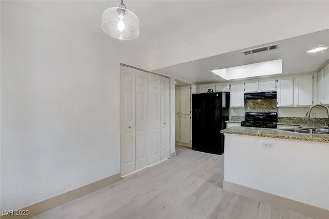 $1,995 | 9409 Hershey Lane, Las Vegas, NV 89134