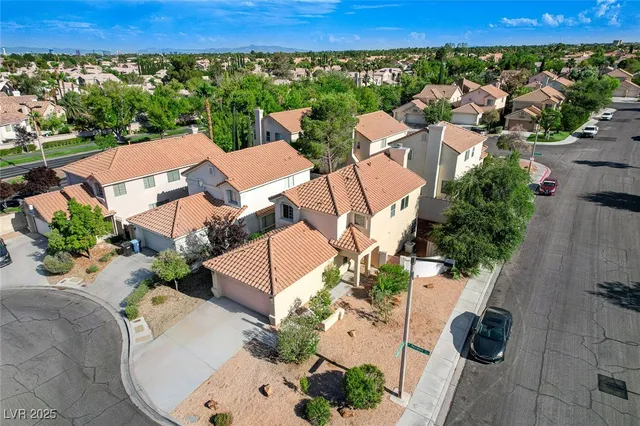 $1,995 | 9409 Hershey Lane, Las Vegas, NV 89134