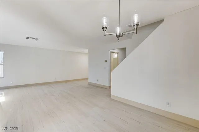 $1,995 | 9409 Hershey Lane, Las Vegas, NV 89134