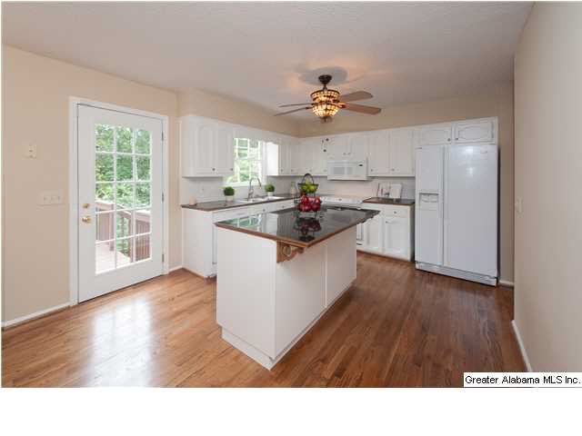 5229 Meadow Brook Road Birmingham, AL 35242 - Photo 13 of 32