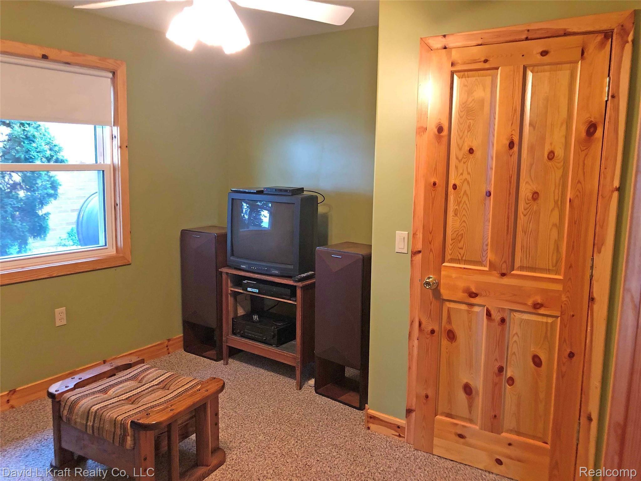 7532 Port Austin Road Pigeon, MI 48755 - Photo 10 of 30 7532PtAustinBedDown2View2.jpg