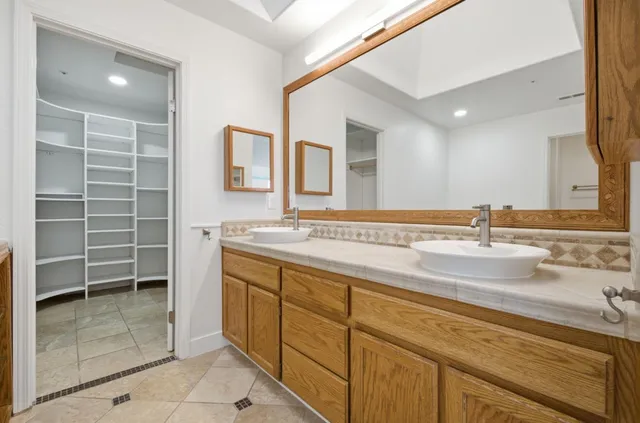 $989,000 | 15 Cheswick Circle, Salinas, CA 93906