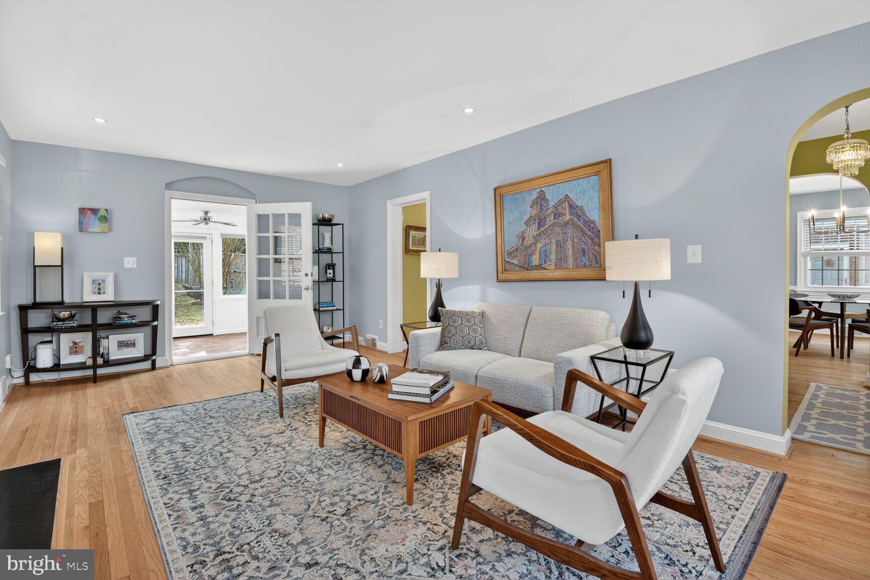 1548 Northgate Road Northwest Washington, DC 20012 - Photo 4 of 38 Spacious LR