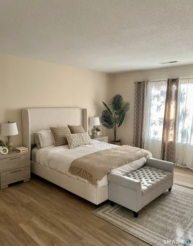 $2,500 | 7 Twin Oak Court, Unit 7, Avon, CT 06001