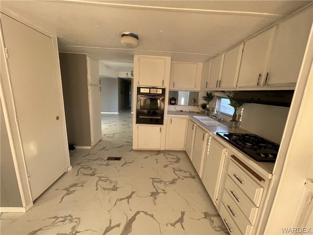 1985 Talc Road Bullhead City, AZ 86442 - Photo 2 of 19 Gallery Image 2