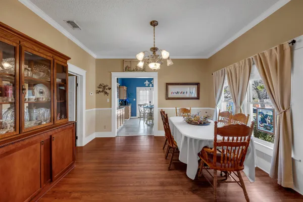 $449,000 | 909 Flag Street, Llano, TX 78643