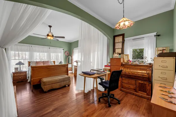 $449,000 | 909 Flag Street, Llano, TX 78643