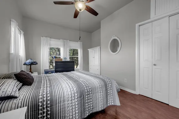 $449,000 | 909 Flag Street, Llano, TX 78643