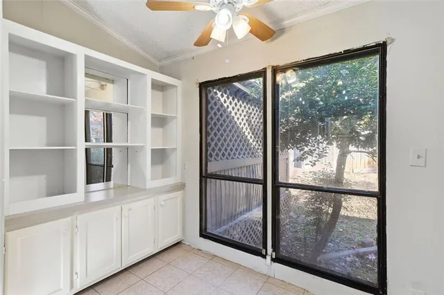 a view of a large window with an outdoor view