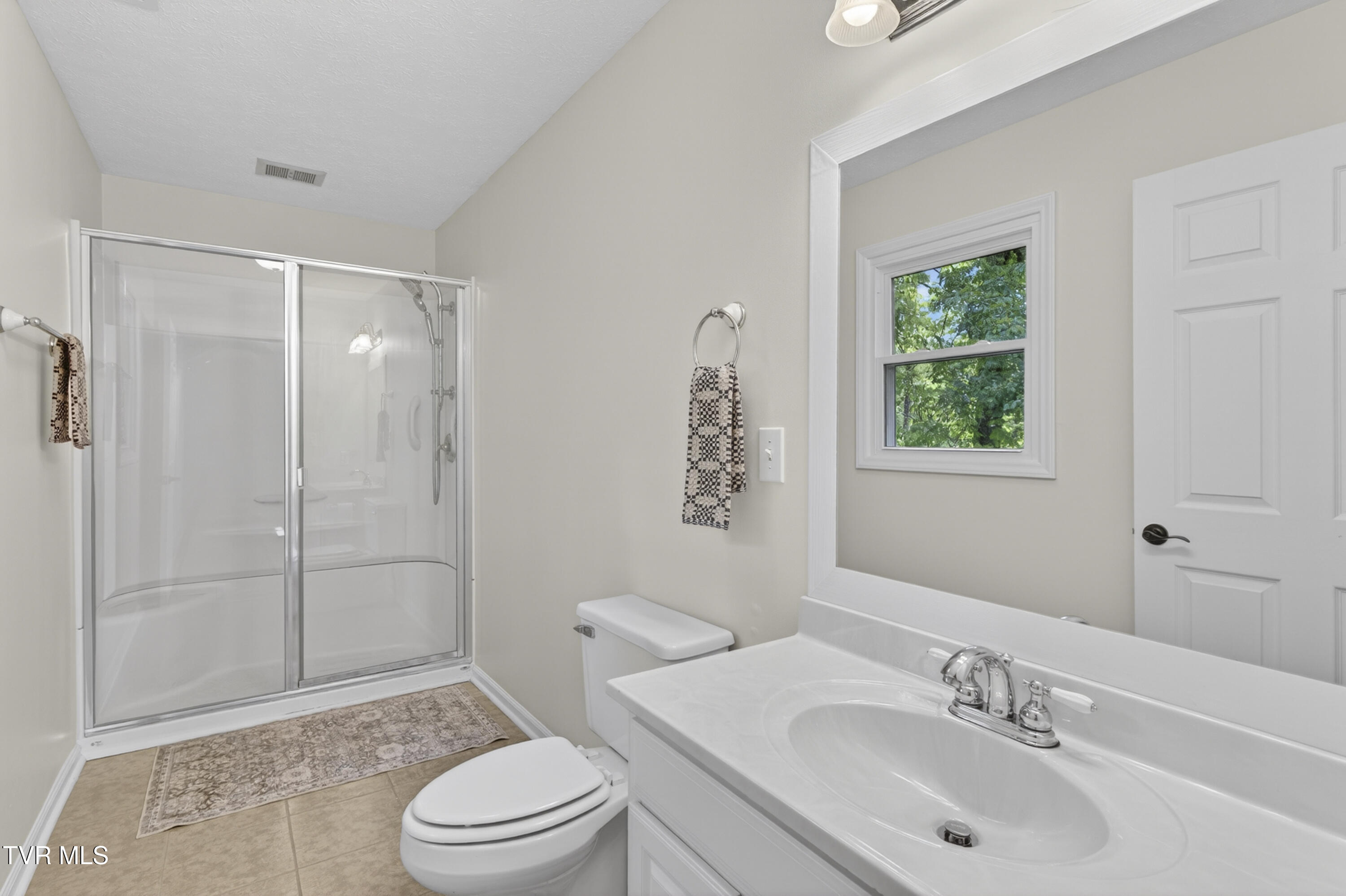 142 Backer Lane Damascus, VA 24236 - Photo 29 of 67 142-Backer-Ln-Damascus-VA Cynthia-Routon
