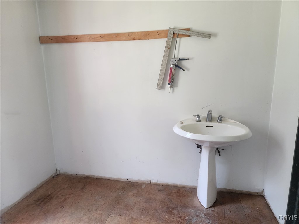 620 Albion Cross Road Pulaski, NY 13142 - Photo 13 of 20