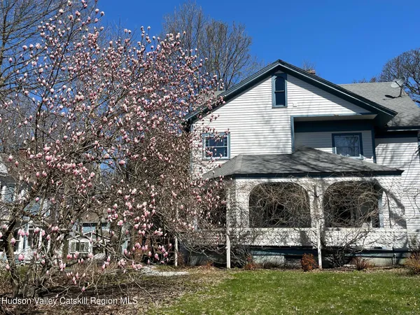 $6,500 | 5 Fairview Avenue, Chatham, NY 12037