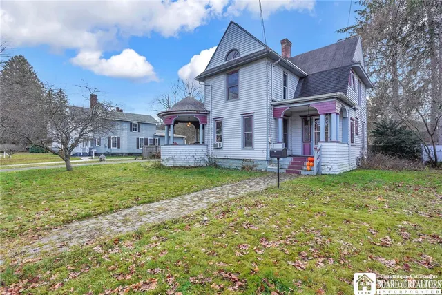 $214,900 | 121 Jefferson Street, Salamanca, NY 14779