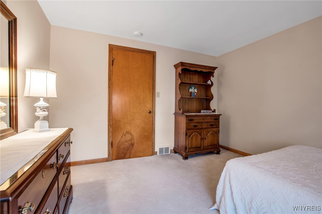 437 Thorncliff Road Tonawanda, NY 14223 - Photo 20 of 28