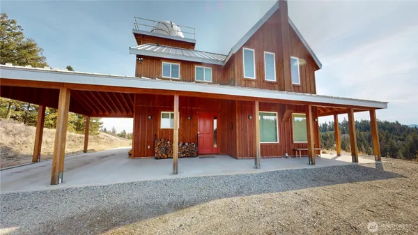 $499,999 | 17 South Teal Lake Road, Oroville, WA 98844