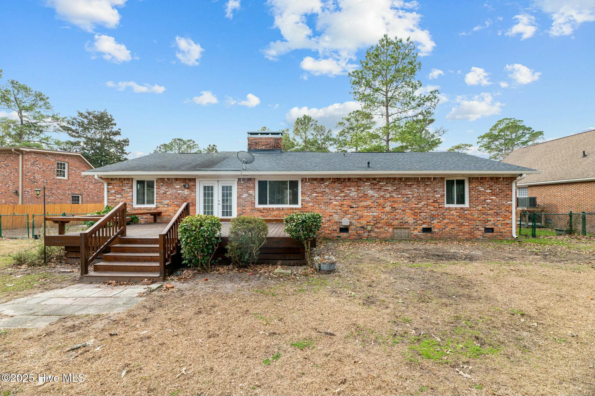 107 Gangplank Road New Bern, NC 28562 - Photo 2 of 51 tempImage9MAZ4T