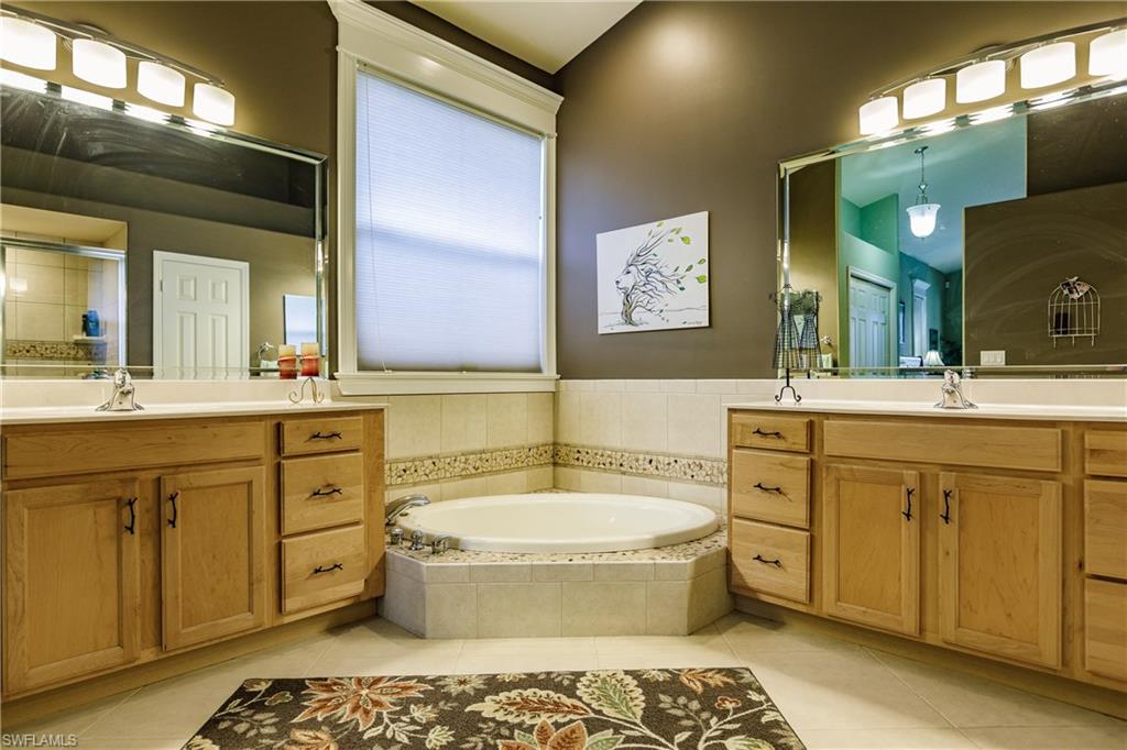 282 Shellstone Court Naples, FL 34119 - Photo 14 of 25 Gallery Image 14