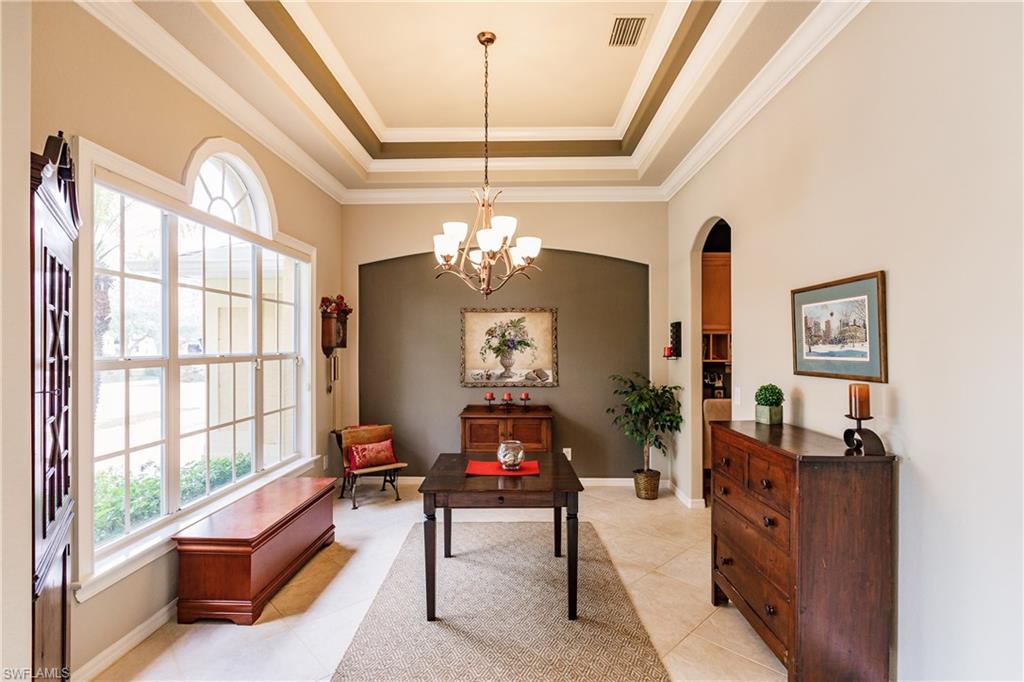 282 Shellstone Court Naples, FL 34119 - Photo 5 of 25 Gallery Image 5