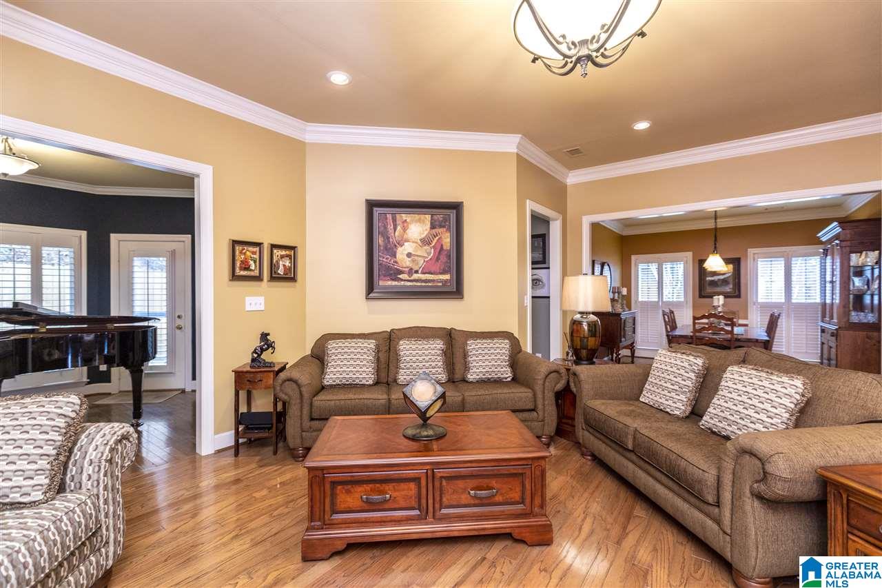 5225 Overlook Circle Birmingham, AL 35244 - Photo 6 of 49
