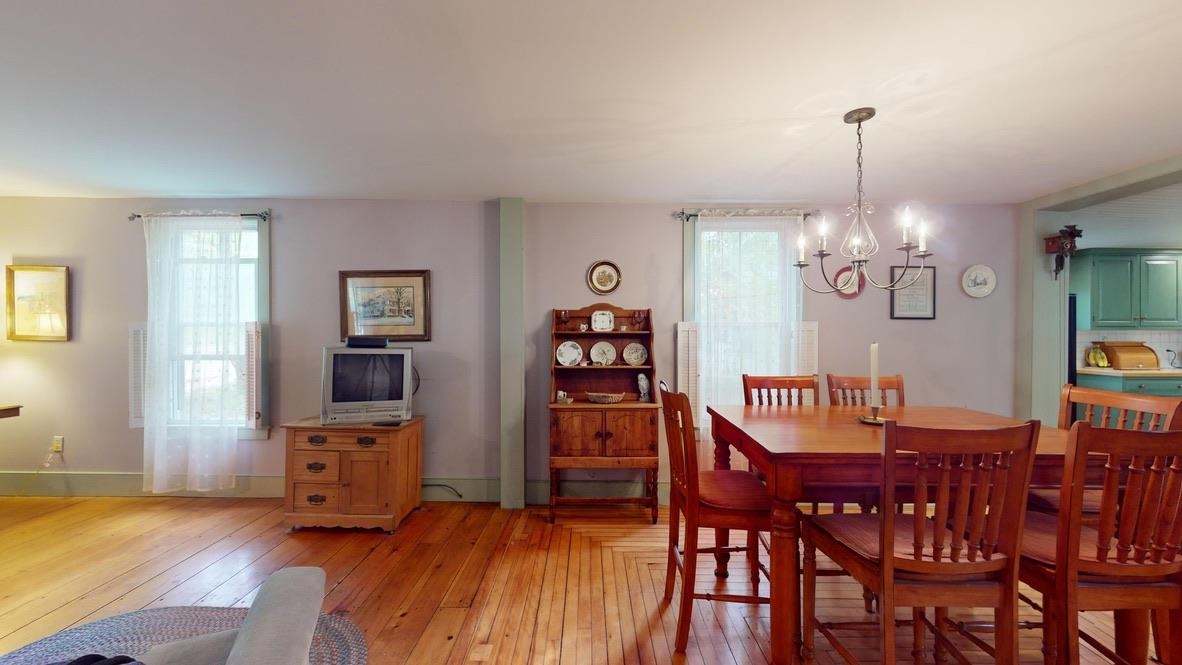 34 Seminary Street Middlebury, VT 05753 - Photo 5 of 37 Gallery Image 5