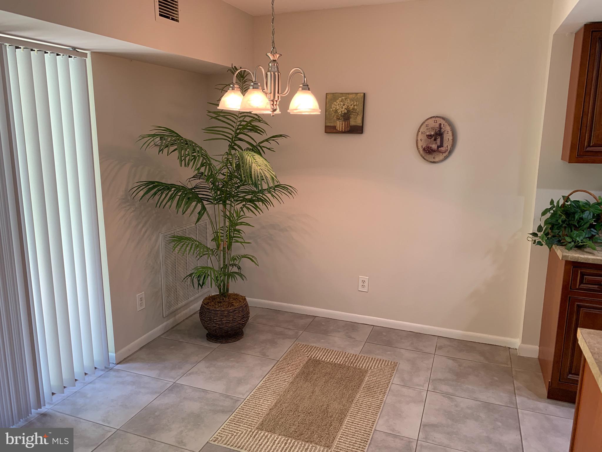2241 Castle Rock Square, Unit 1B Reston, VA 20191 - Photo 7 of 13 Gallery Image 7