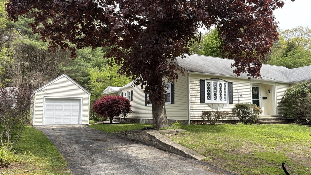 33 Highland Street Webster, MA 01570 - Photo 37 of 42