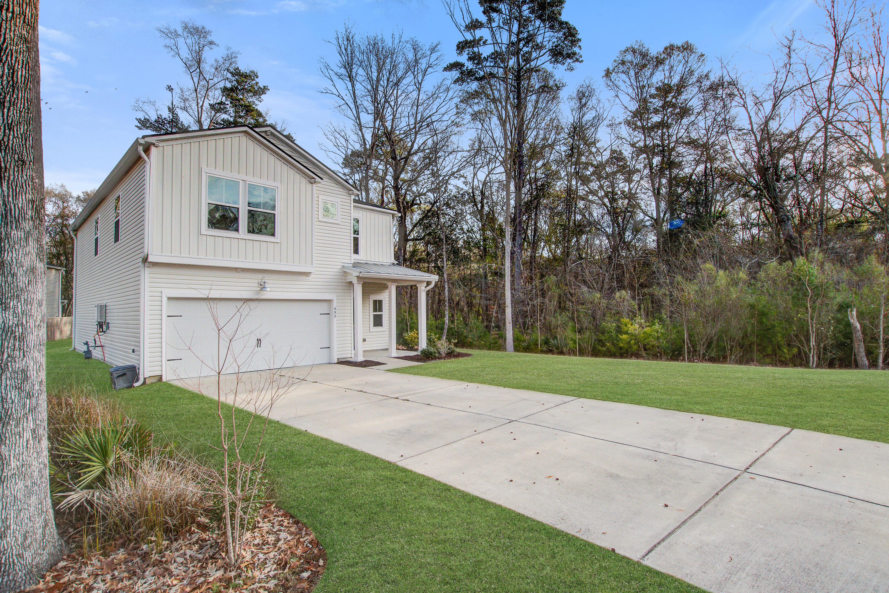695 Jancus Street Charleston, SC 29414 - Photo 2 of 52 695 (2)
