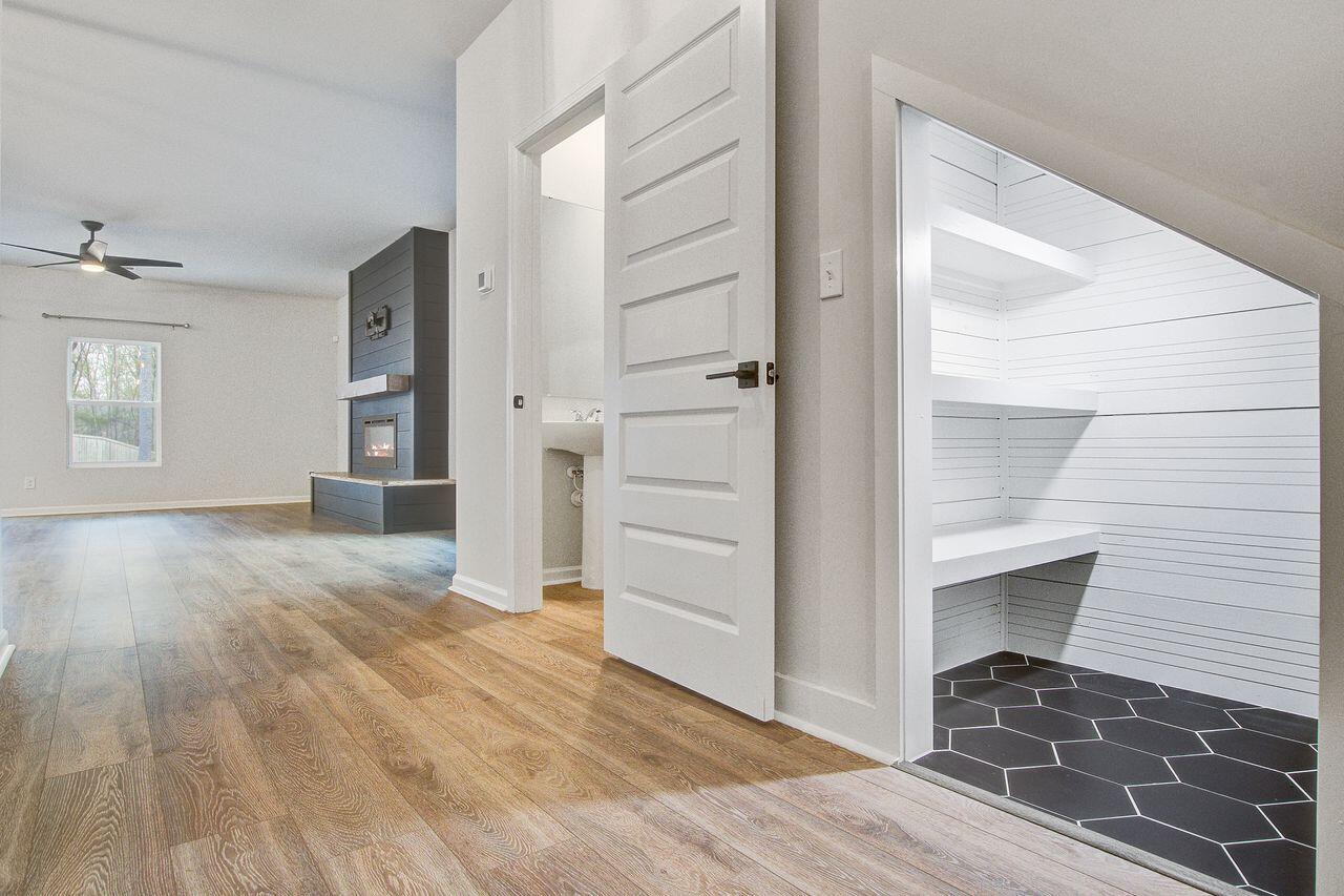 695 Jancus Street Charleston, SC 29414 - Photo 25 of 52 695_(7)