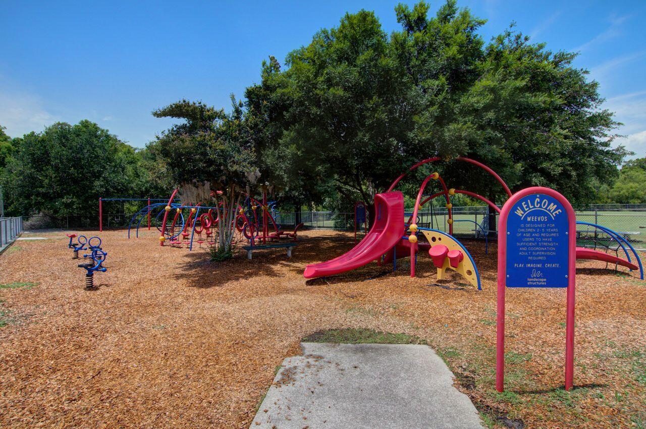 695 Jancus Street Charleston, SC 29414 - Photo 47 of 52 Bees_Landing_(7)