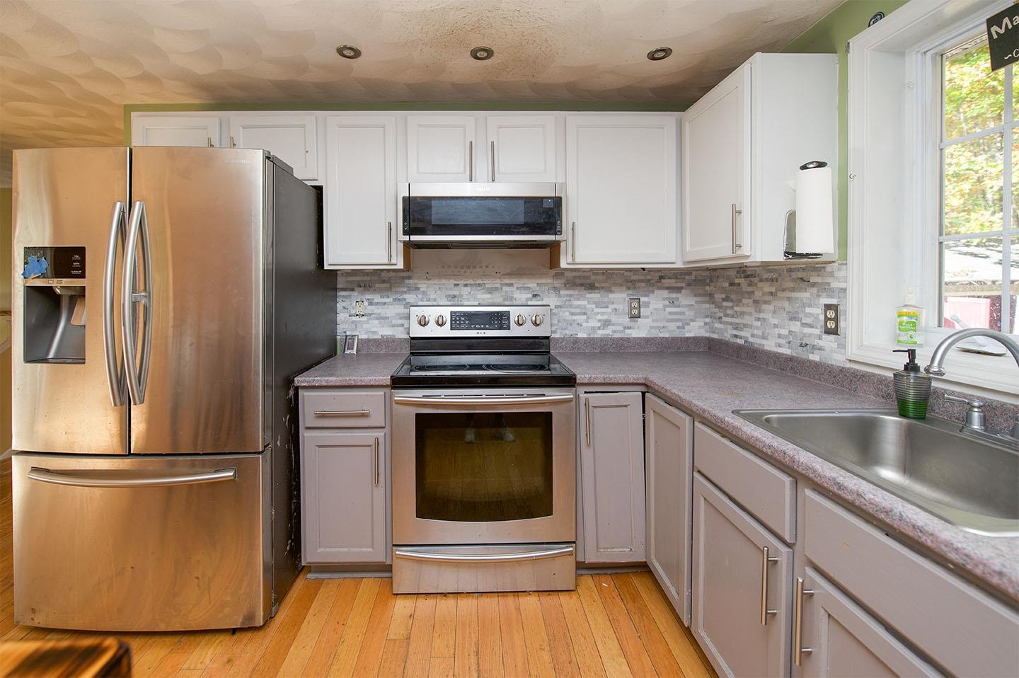 29 Green Road Raymond, NH 03077 - Photo 11 of 39 Gallery Image 11