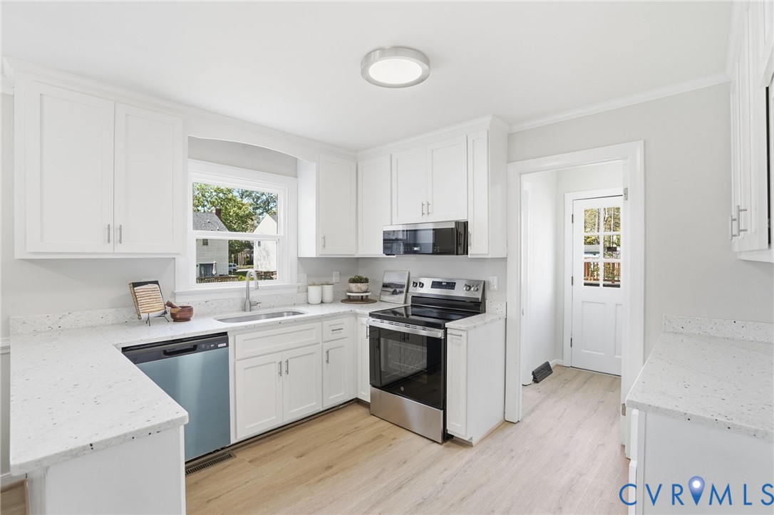 1510 Old Compton Road Henrico, VA 23238 - Photo 7 of 45