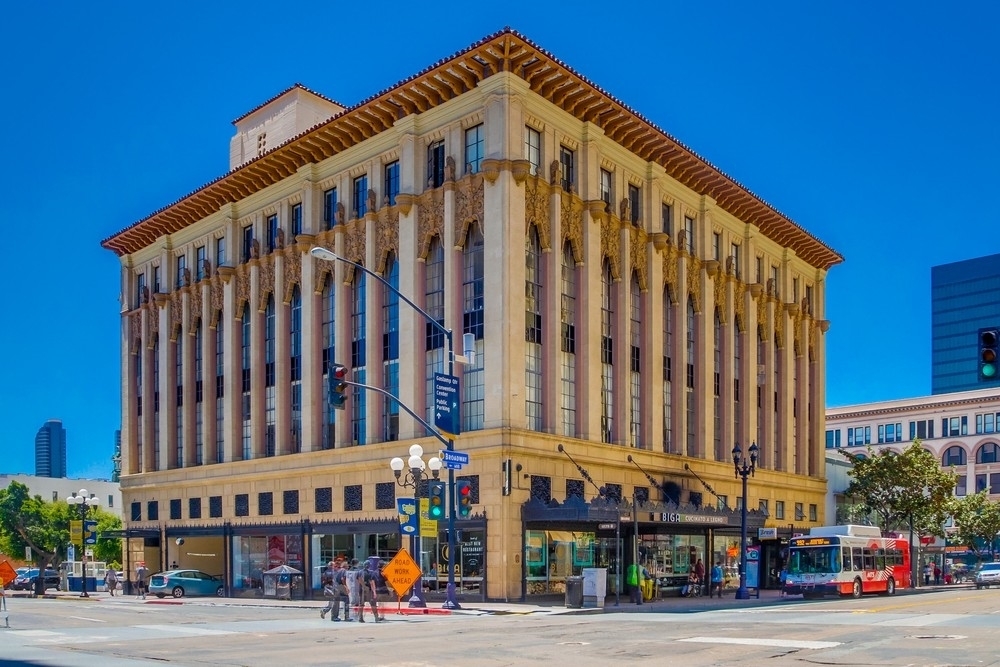 950 Sixth Avenue, Unit 437 San Diego, CA 92101 - Photo 4 of 25