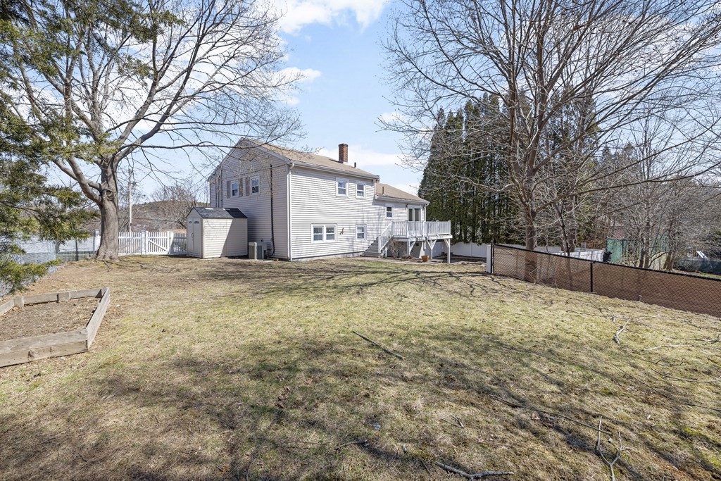 160 Ravenswood Road Waltham, MA 02453 - Photo 26 of 30
