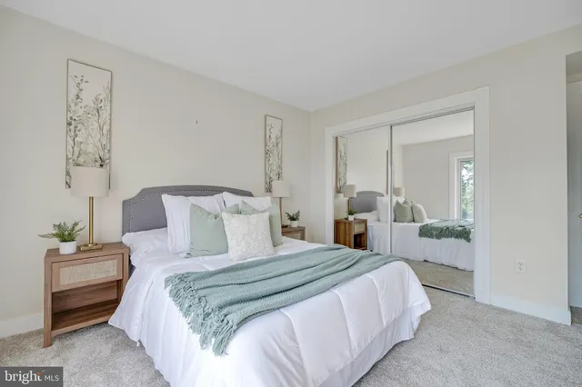a view of a dinning table and chairs in the patio