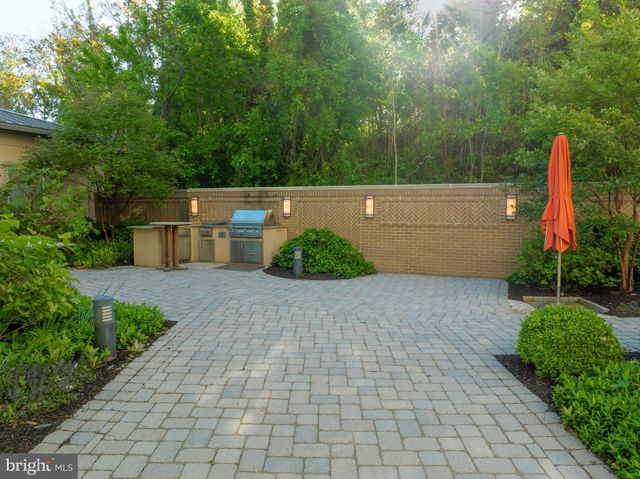 $925,000 | 5 Park Place, Unit 428, Annapolis, MD 21401