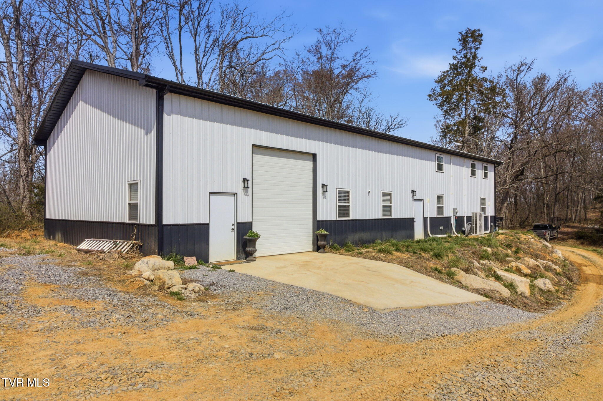 411 St James Road Greeneville, TN 37743 - Photo 20 of 59 12-web-or-mls-DZ3A8705