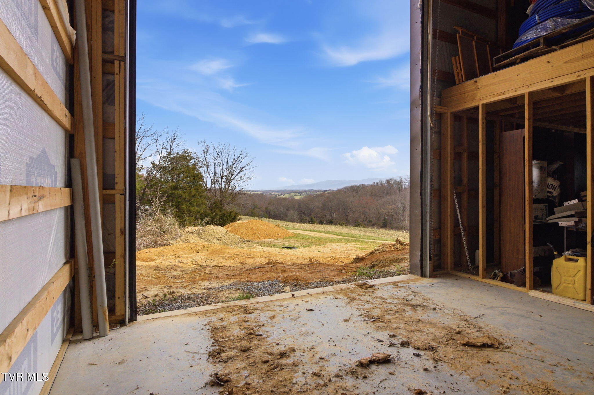 411 St James Road Greeneville, TN 37743 - Photo 33 of 59 34-web-or-mls-DZ3A8729