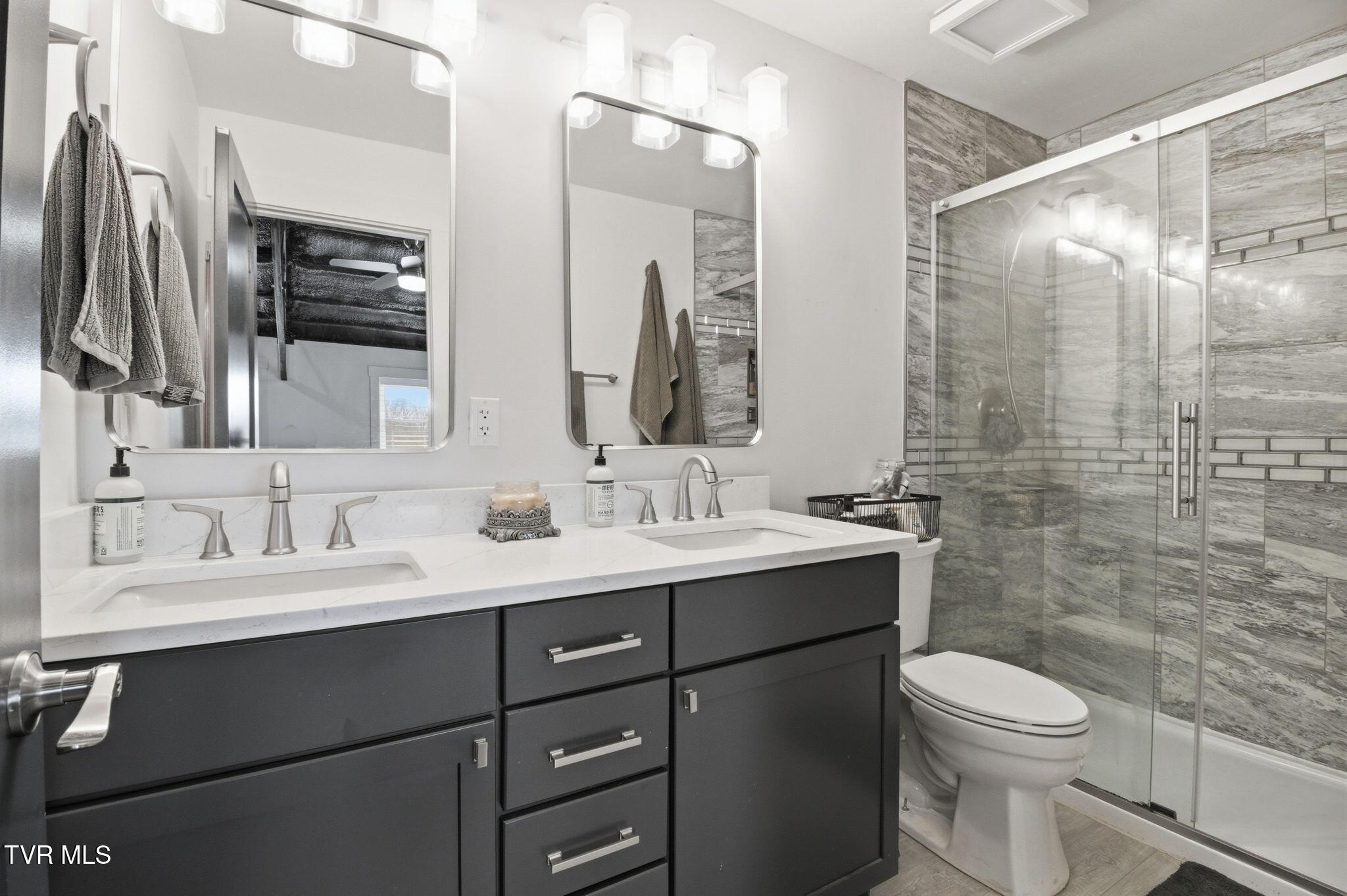 411 St James Road Greeneville, TN 37743 - Photo 7 of 59 10-web-or-mls-DZ3A8663