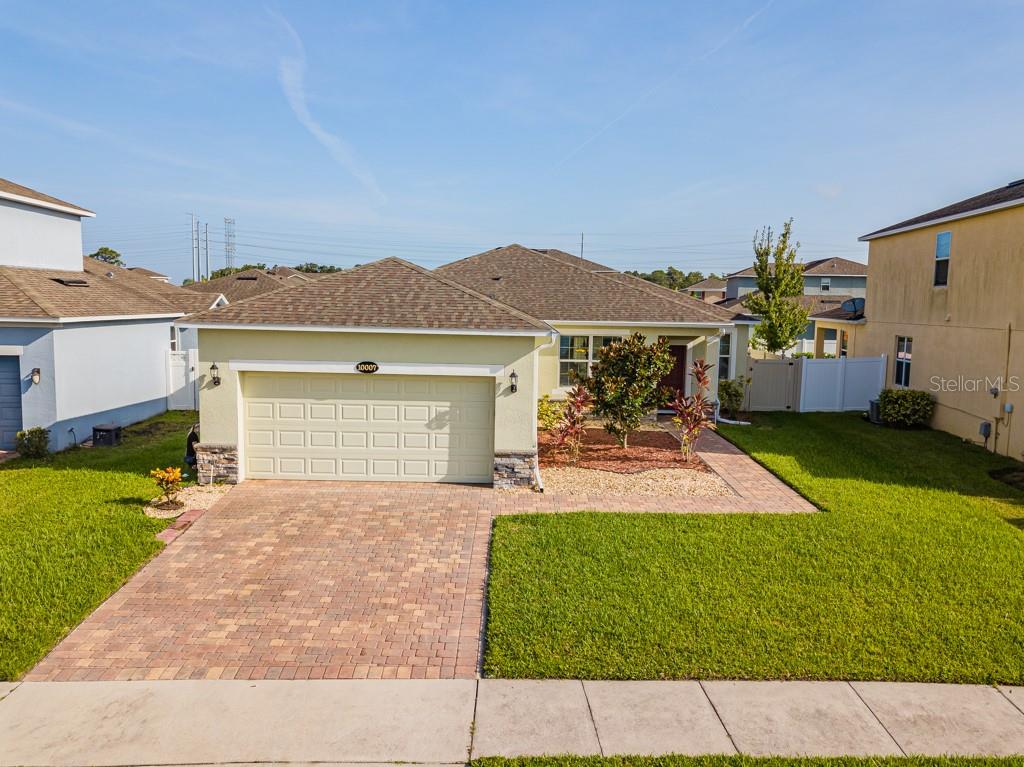 10007 Lethbridge Drive Orlando, FL 32829 - Photo 1 of 1