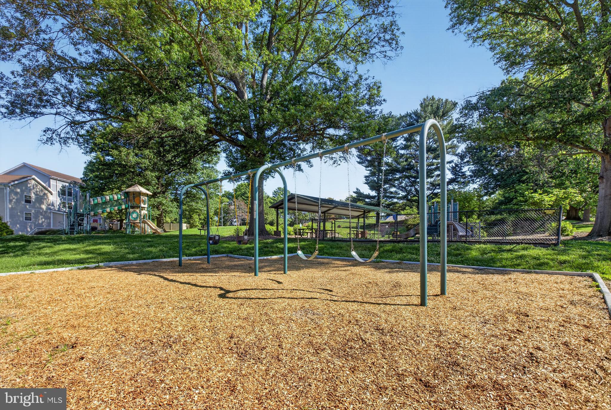 11519 Links Drive Reston, VA 20190 - Photo 33 of 42